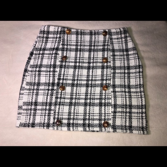 Plaid Skirt - Picture 1 of 4